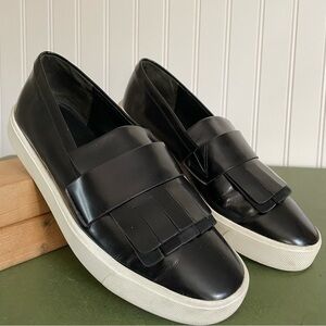 Vince COVENTRY Kiltie Slip on Shoes/Sneakers